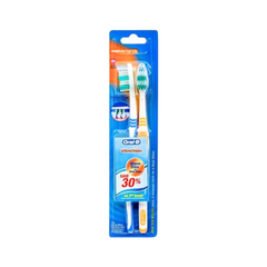 oral-b-classic-ultra-clean-wave-trim-deeper-clean-toothbrush