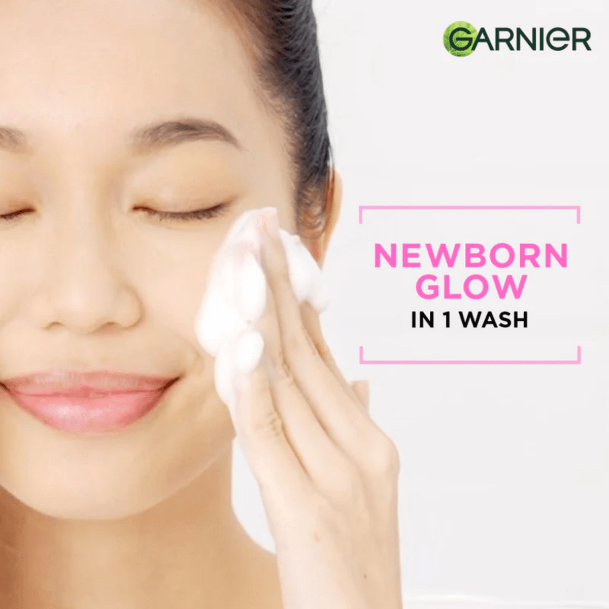 Garnier Skin Naturals Sakura Glow Hyaluron Face Wash, 100ml - Gift Point